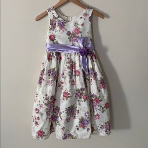 Girls dress